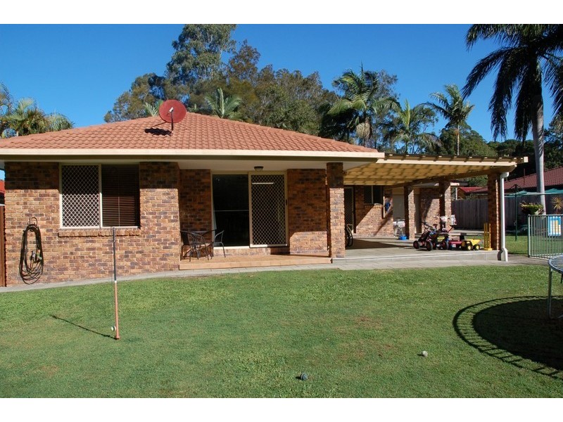 118 Balemo Drive, Ocean Shores NSW 2483