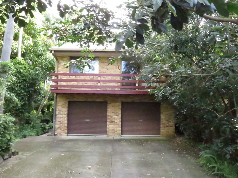 26 Elizabeth Avenue, Ocean Shores NSW 2483