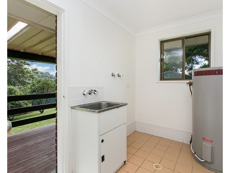 2  Bobra Glen, Ocean Shores NSW 2483