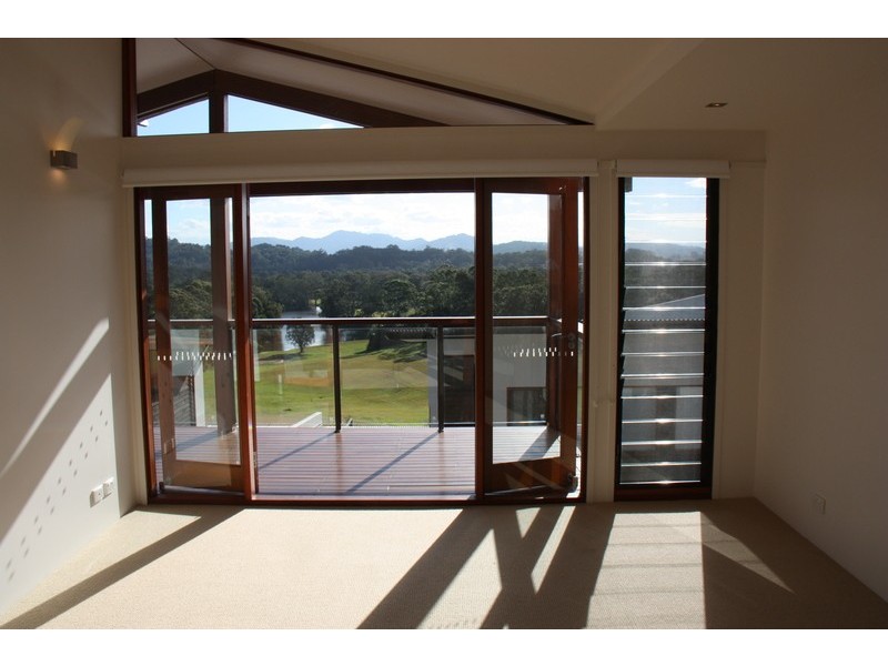 6/1 Langi Place, Ocean Shores NSW 2483