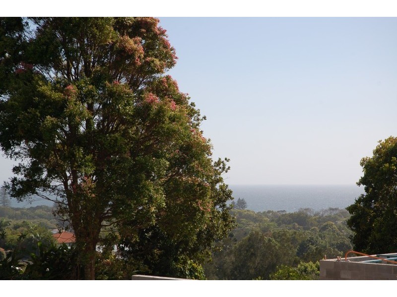 6B Kanandah Court, Ocean Shores NSW 2483