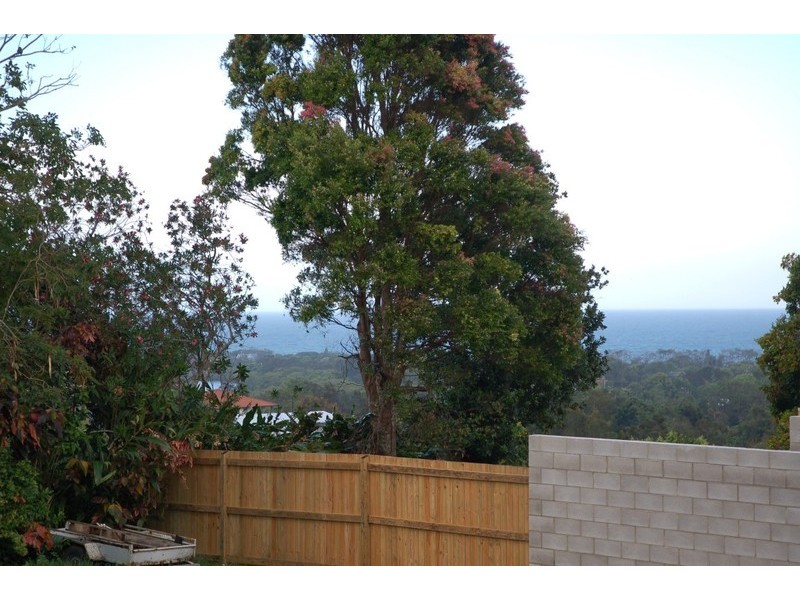 6B Kanandah Court, Ocean Shores NSW 2483