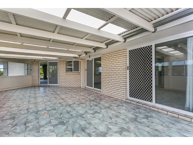 142 Shara Boulevard, Ocean Shores NSW 2483