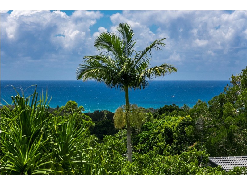 2 Harah Court, Ocean Shores NSW 2483