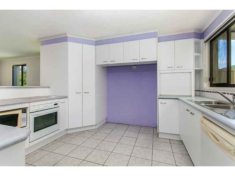 1 Binya Place, Ocean Shores NSW 2483