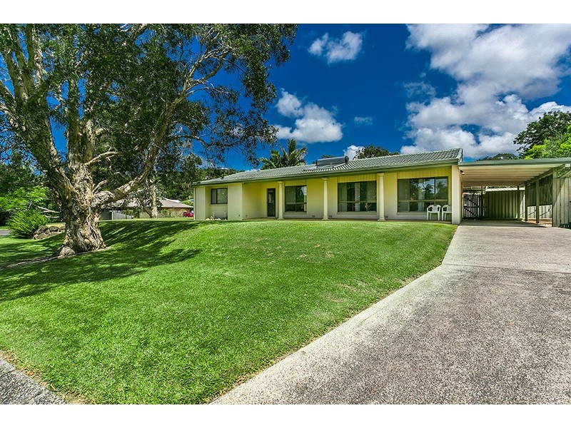 1 Binya Place, Ocean Shores NSW 2483