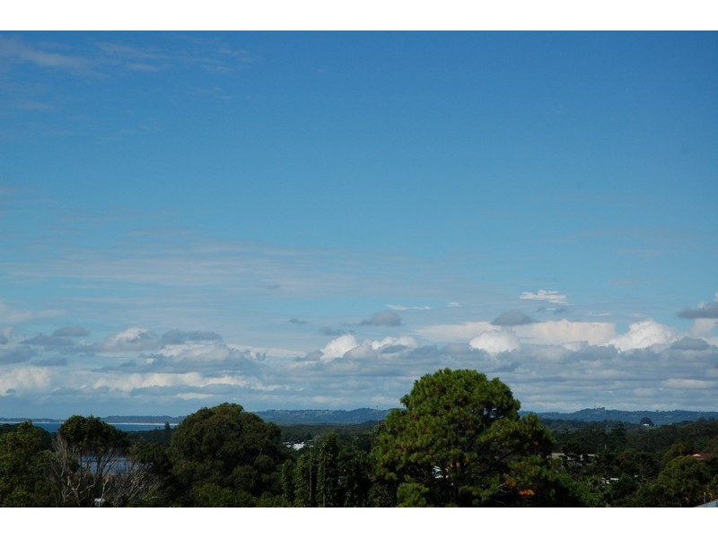 lot 9 Roundhouse Place, Ocean Shores NSW 2483