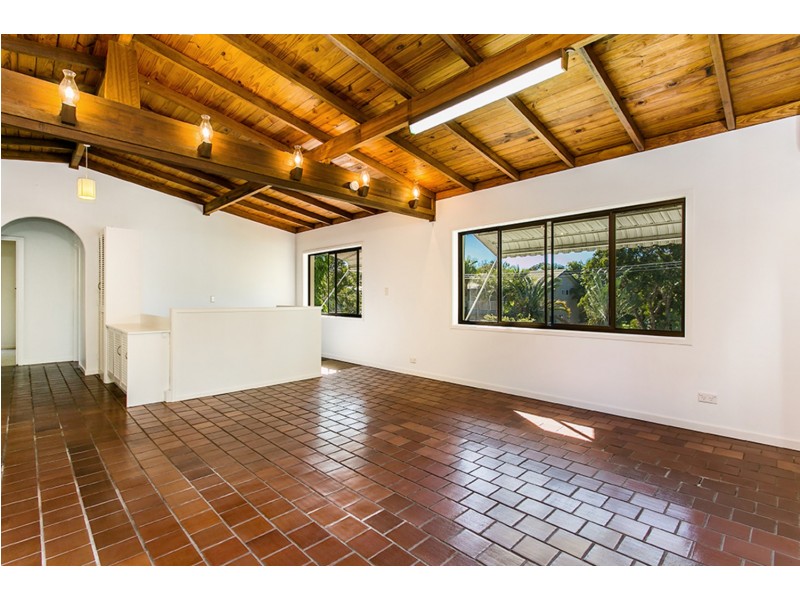 6  North Head Road, New Brighton NSW 2483