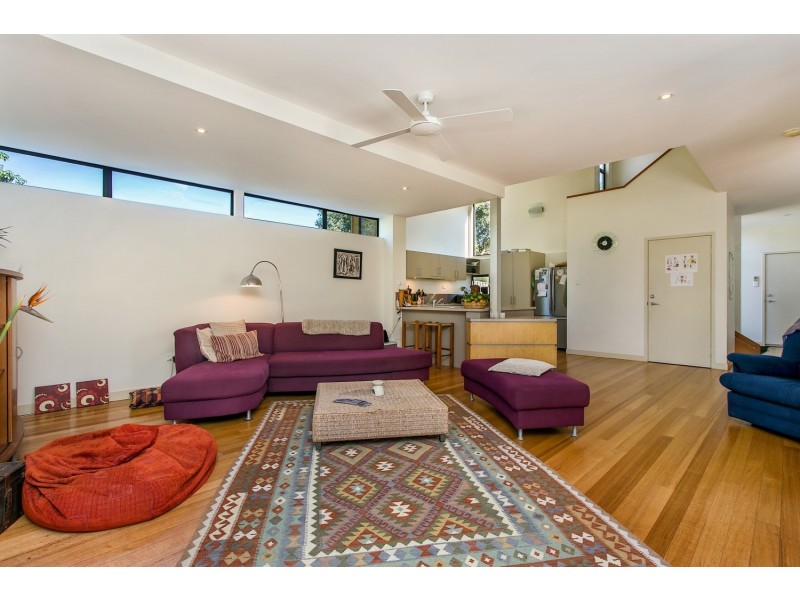 25 Muli Muli Avenue, Ocean Shores NSW 2483