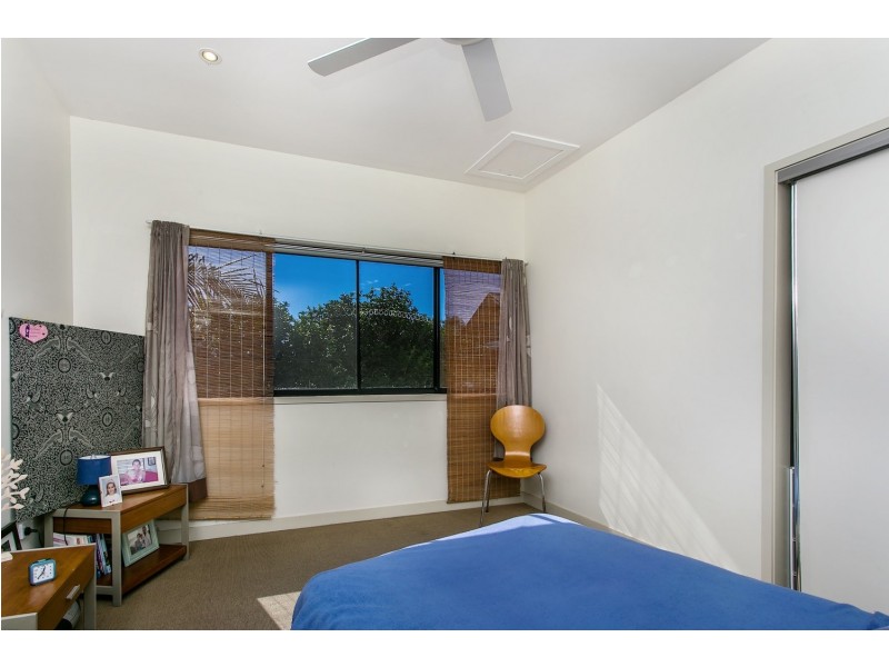 25 Muli Muli Avenue, Ocean Shores NSW 2483