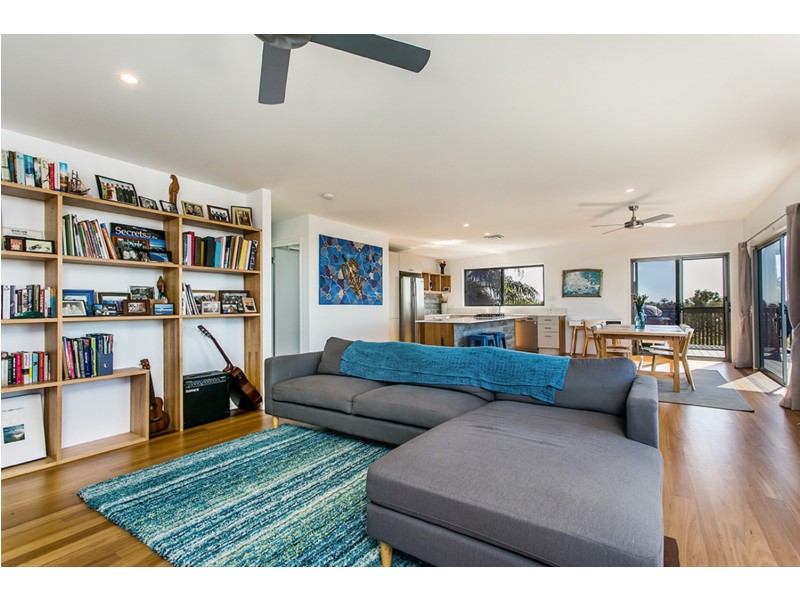 34  Yalla Kool Drive, Ocean Shores NSW 2483