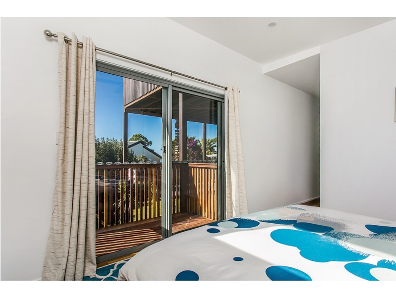 34  Yalla Kool Drive, Ocean Shores NSW 2483