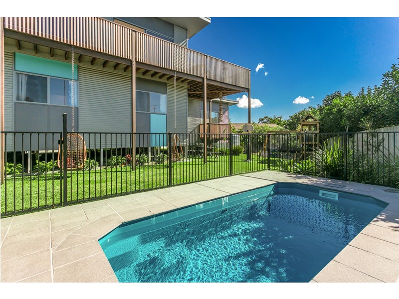 34  Yalla Kool Drive, Ocean Shores NSW 2483