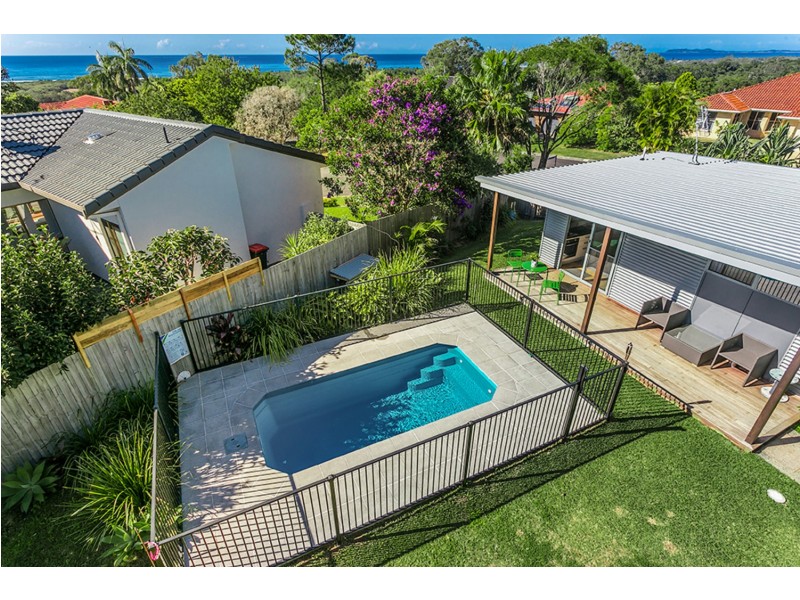 34  Yalla Kool Drive, Ocean Shores NSW 2483