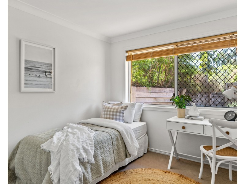 4/2 Nunyar Court, Ocean Shores NSW 2483