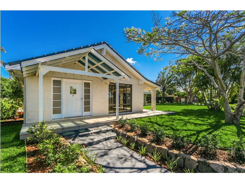 8 Katya Court, Ocean Shores NSW 2483