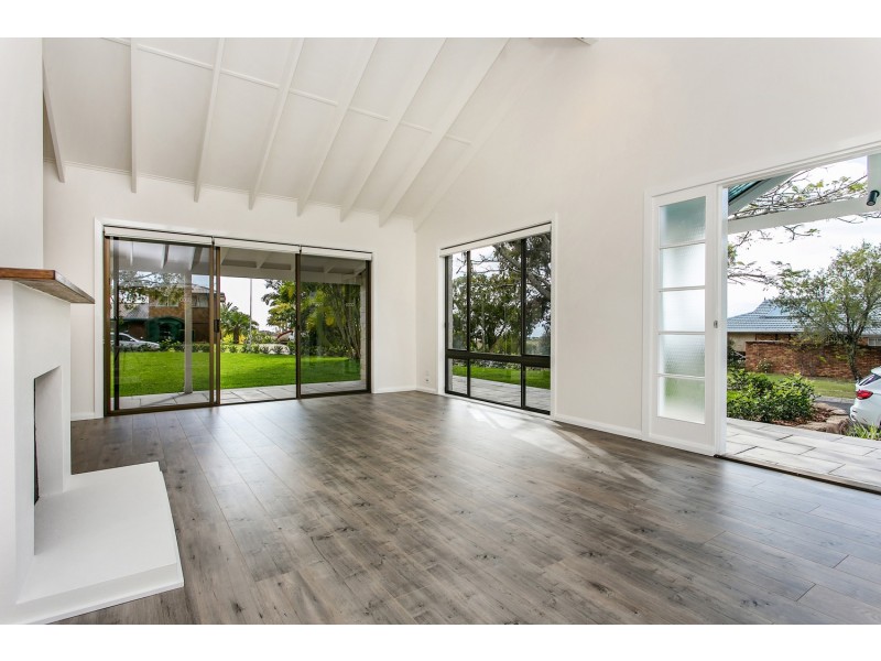 8 Katya Court, Ocean Shores NSW 2483