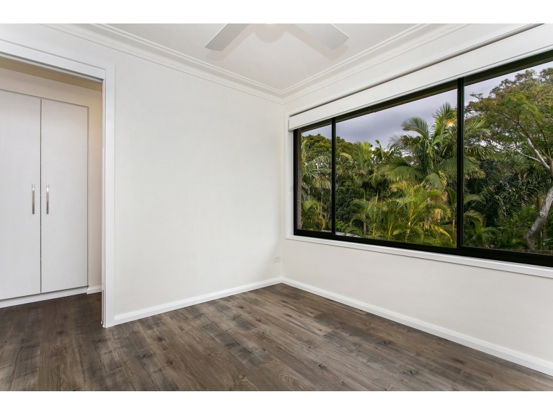 8 Katya Court, Ocean Shores NSW 2483