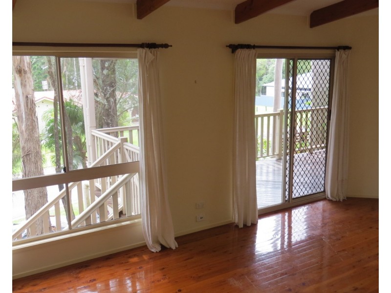 77a Balemo Drive, Ocean Shores NSW 2483