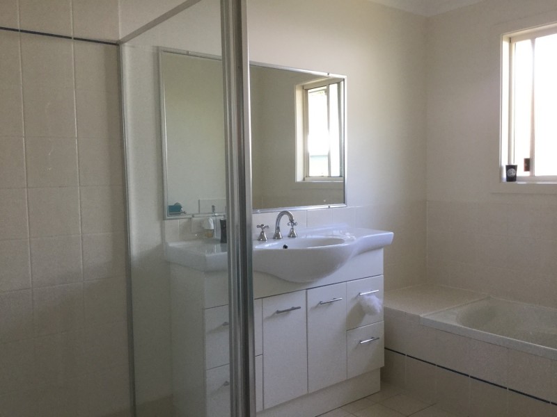 1A Yungarrup Place, Ocean Shores NSW 2483