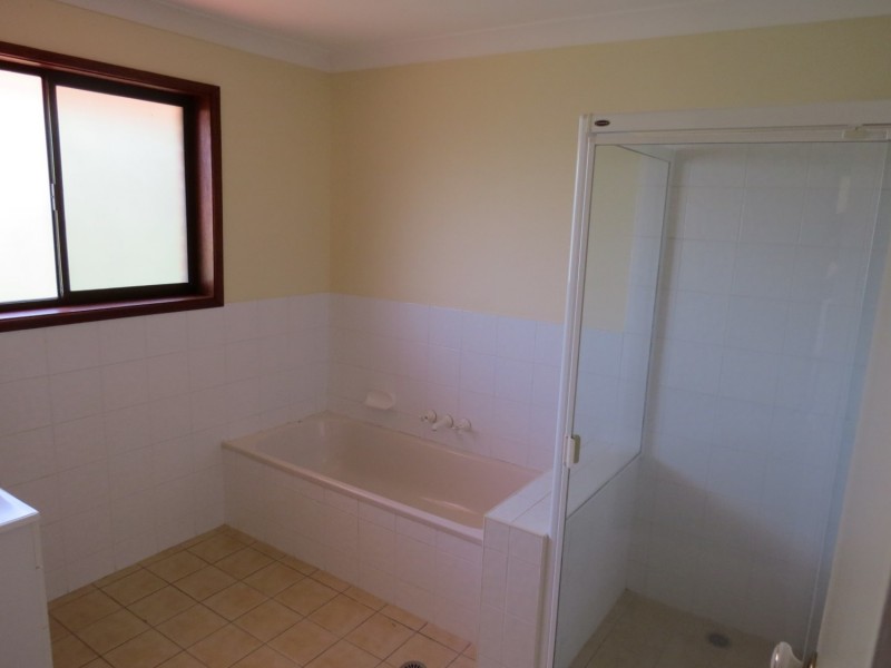 5 Yungarup Place, Ocean Shores NSW 2483