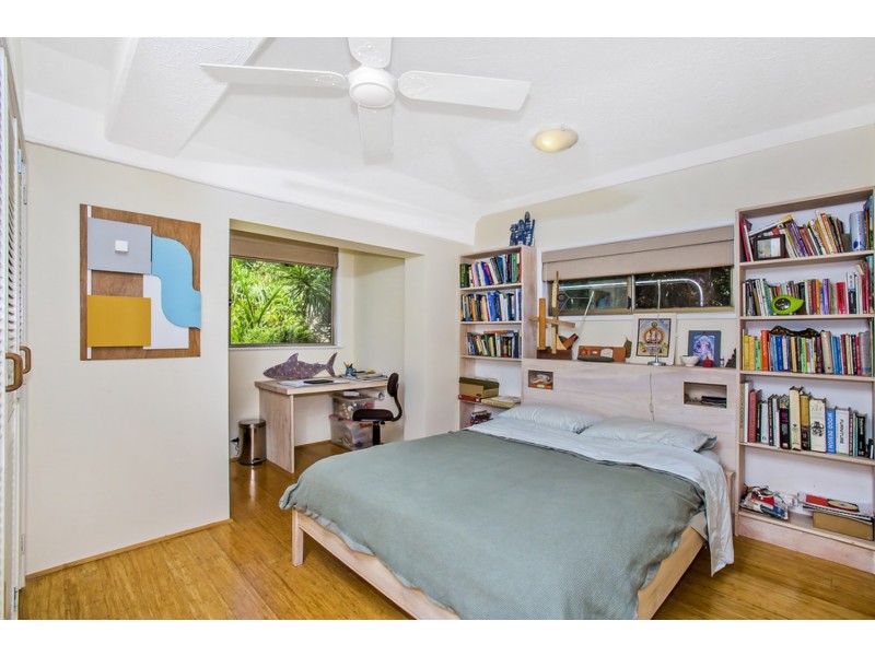 1/5 Jarrah Crescent, Ocean Shores NSW 2483