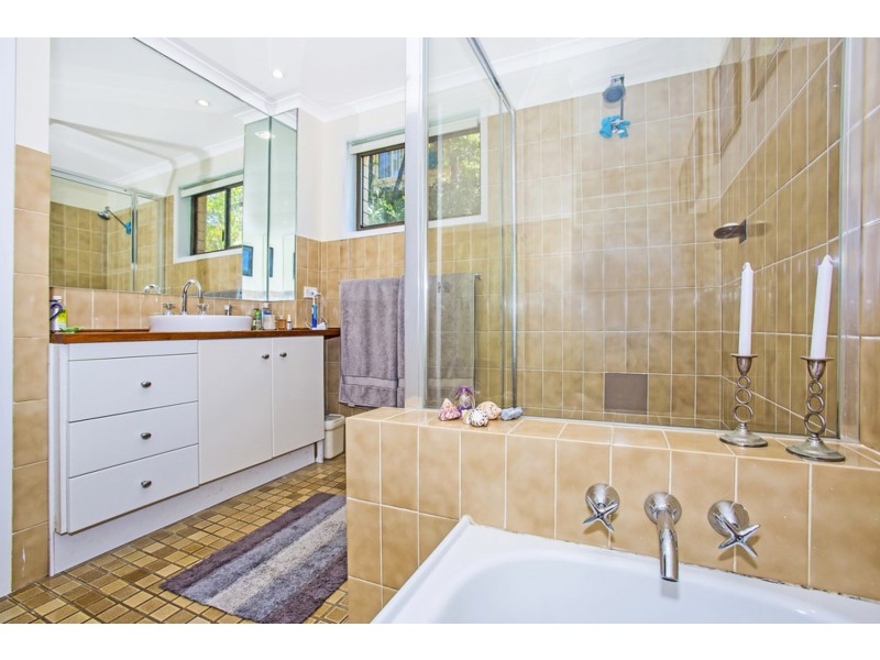 1/5 Jarrah Crescent, Ocean Shores NSW 2483