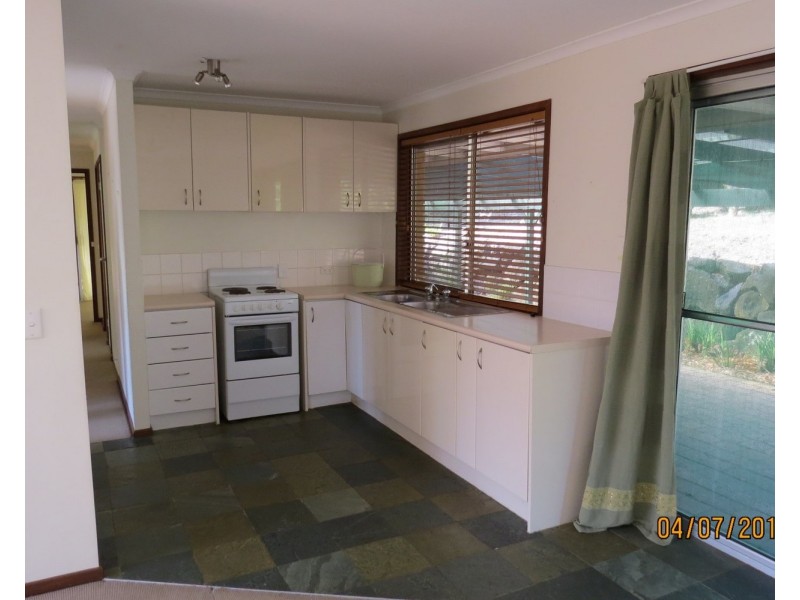 9 Kiyung Court, Ocean Shores NSW 2483