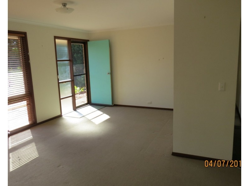 9 Kiyung Court, Ocean Shores NSW 2483