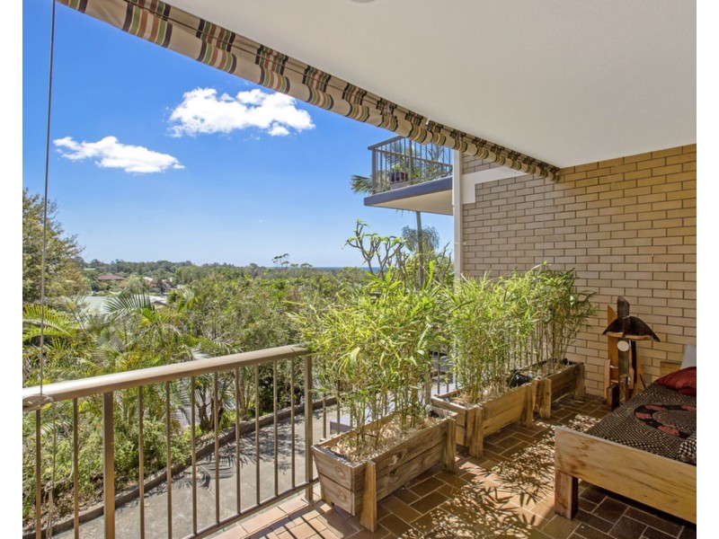 1/5 Jarrah Crescent, Ocean Shores NSW 2483