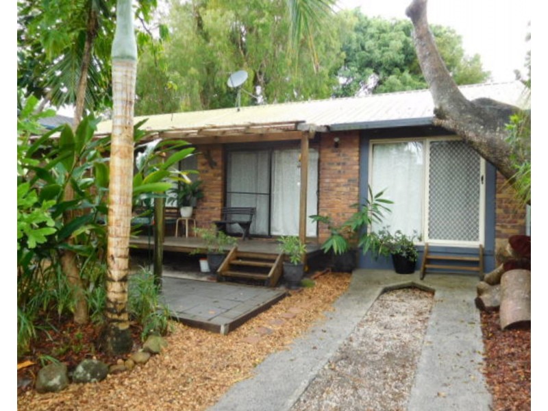 14 Robin Street, South Golden Beach NSW 2483