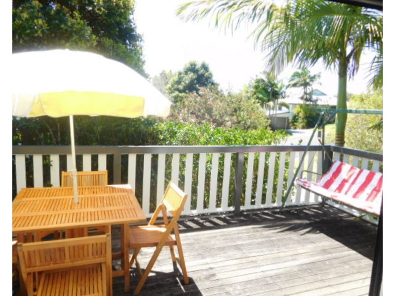 31 Coomburra Crescent, Ocean Shores NSW 2483