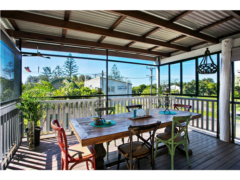 3 Beach Avenue, South Golden Beach NSW 2483