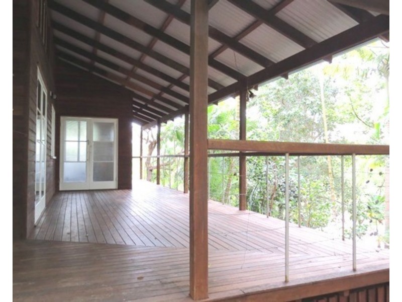 4 Tinbin Way, Ocean Shores NSW 2483