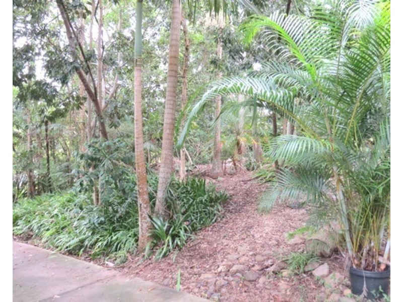 4 Tinbin Way, Ocean Shores NSW 2483