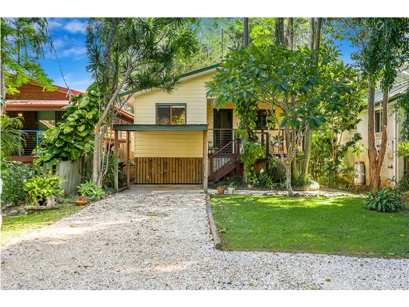 8 Elizabeth Avenue, South Golden Beach NSW 2483