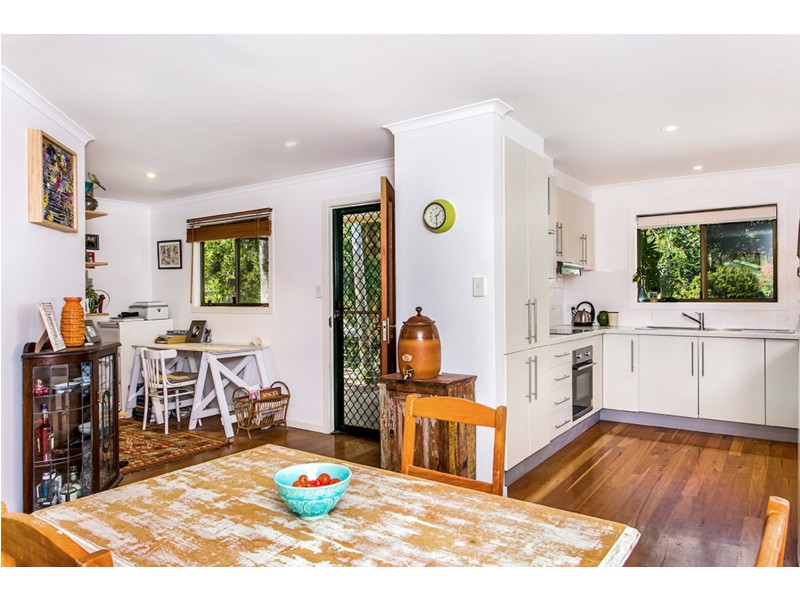 8 Elizabeth Avenue, South Golden Beach NSW 2483