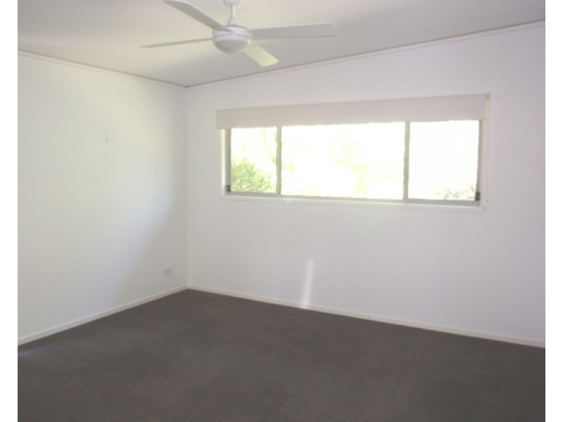1/16 Boondoon Crescent, Ocean Shores NSW 2483