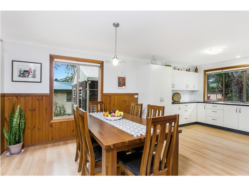 14 Yamble Drive, Ocean Shores NSW 2483