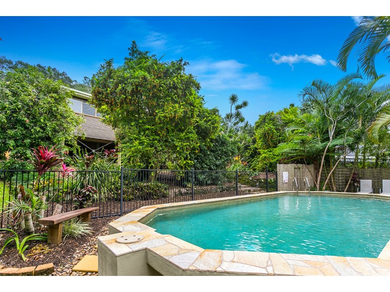 14 Yamble Drive, Ocean Shores NSW 2483