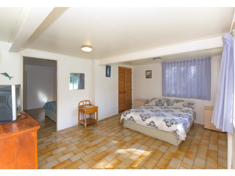 26 South Beach Road, Brunswick Heads NSW 2483