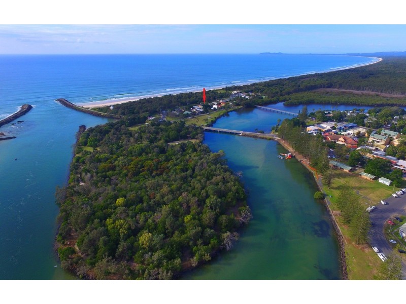 26 South Beach Road, Brunswick Heads NSW 2483