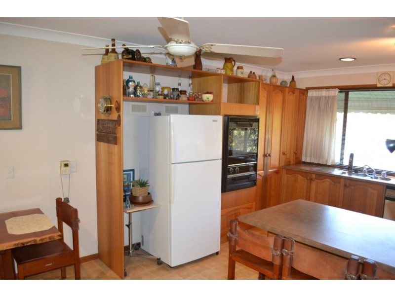 10 Gibingbell Close, Ocean Shores NSW 2483