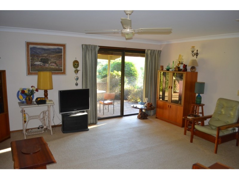 10 Gibingbell Close, Ocean Shores NSW 2483