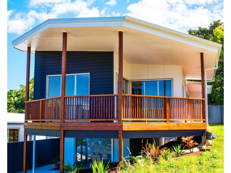 2/5 Kumbellin Glen, Ocean Shores NSW 2483
