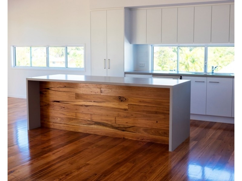 2/5 Kumbellin Glen, Ocean Shores NSW 2483