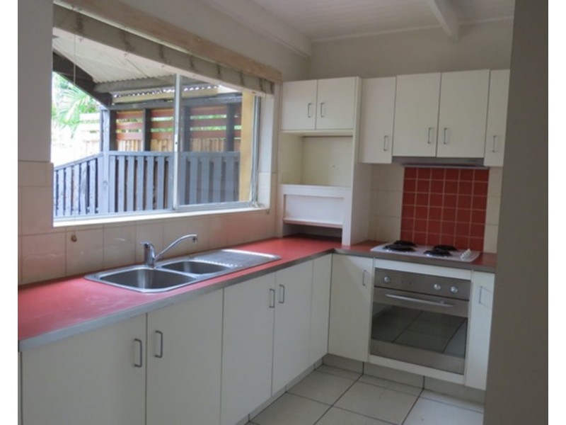 2/90 Rajah Road, Ocean Shores NSW 2483