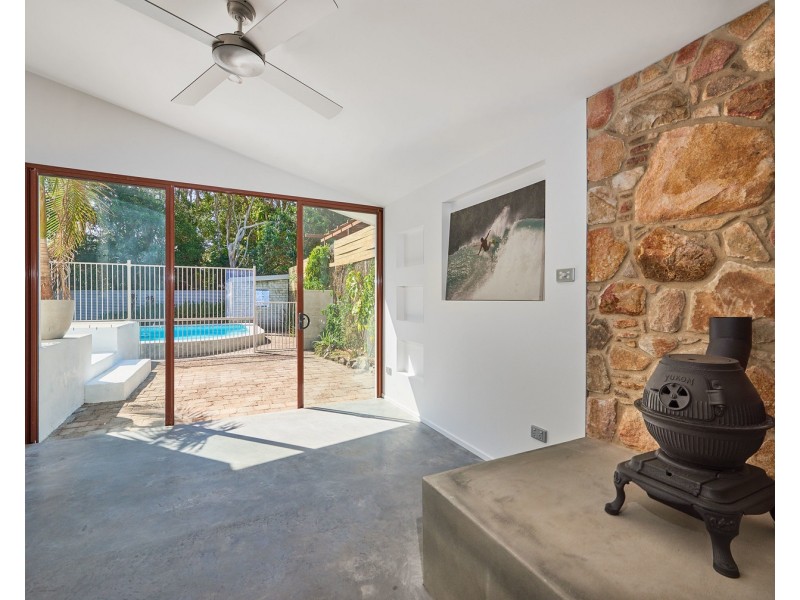 9 Gloria Street, South Golden Beach NSW 2483