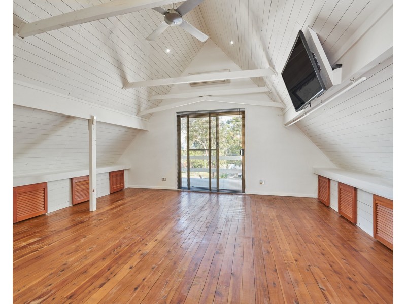 9 Gloria Street, South Golden Beach NSW 2483