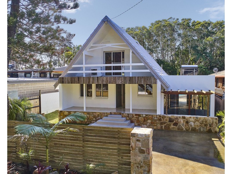 9 Gloria Street, South Golden Beach NSW 2483